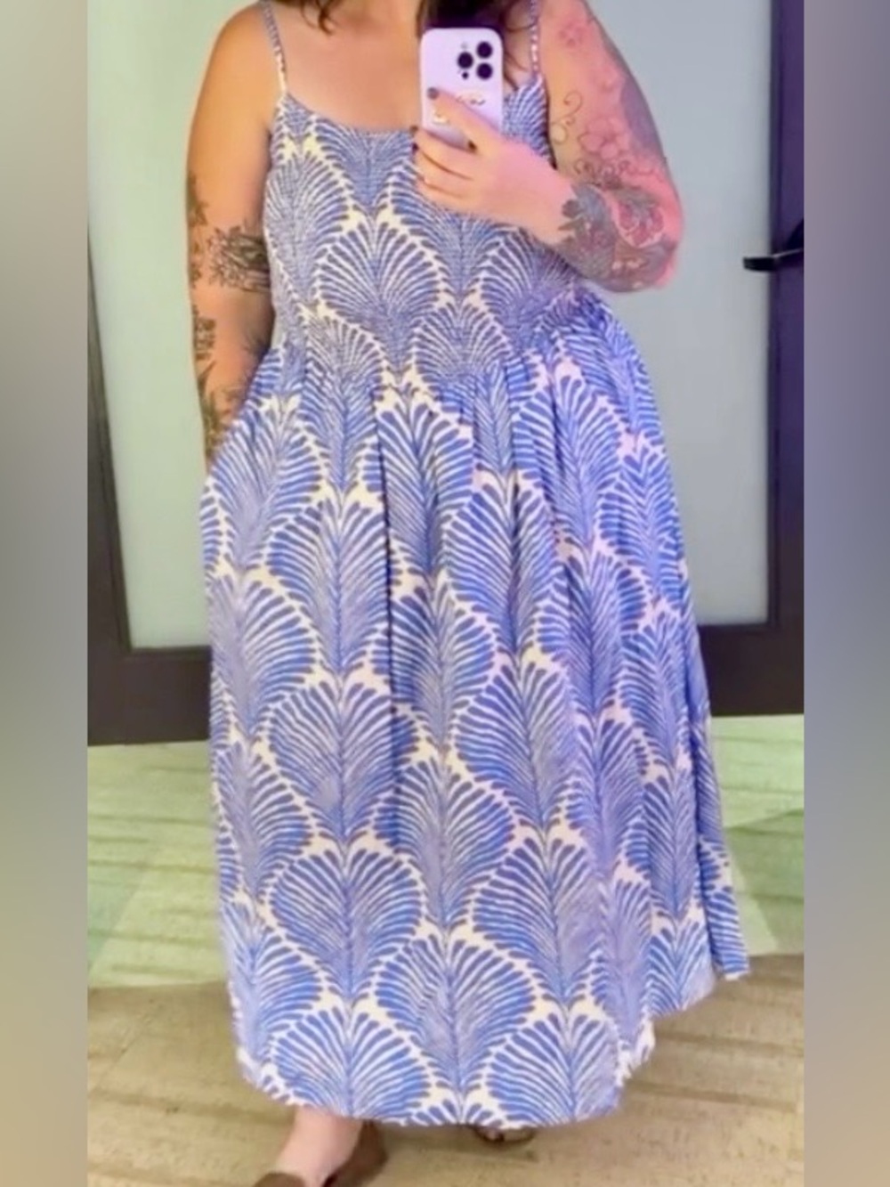 Abercrombie and Fitch
Smocked Tank Maxi Dress
SIZE XXL NWT
Fits 18/20-1st Pic - Picture 9 of 15
